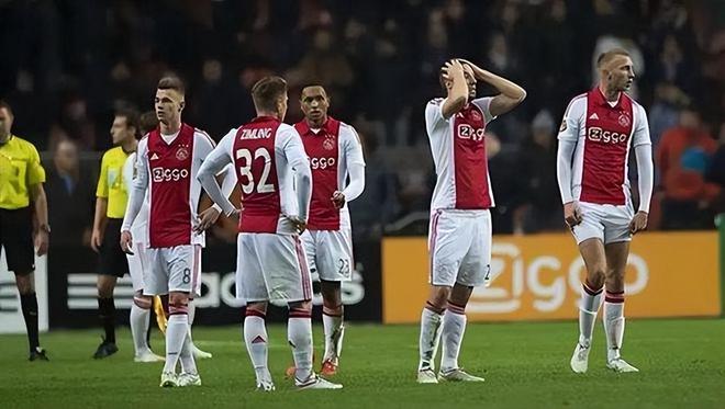 CBA历史上的顶级小前锋，无人能出其右！